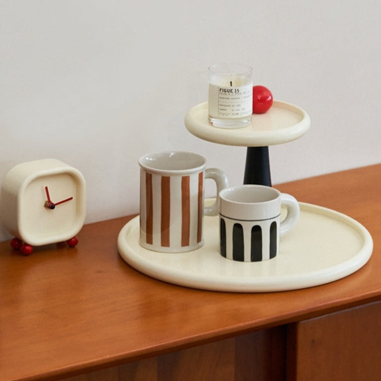Momo - Tiered Tray