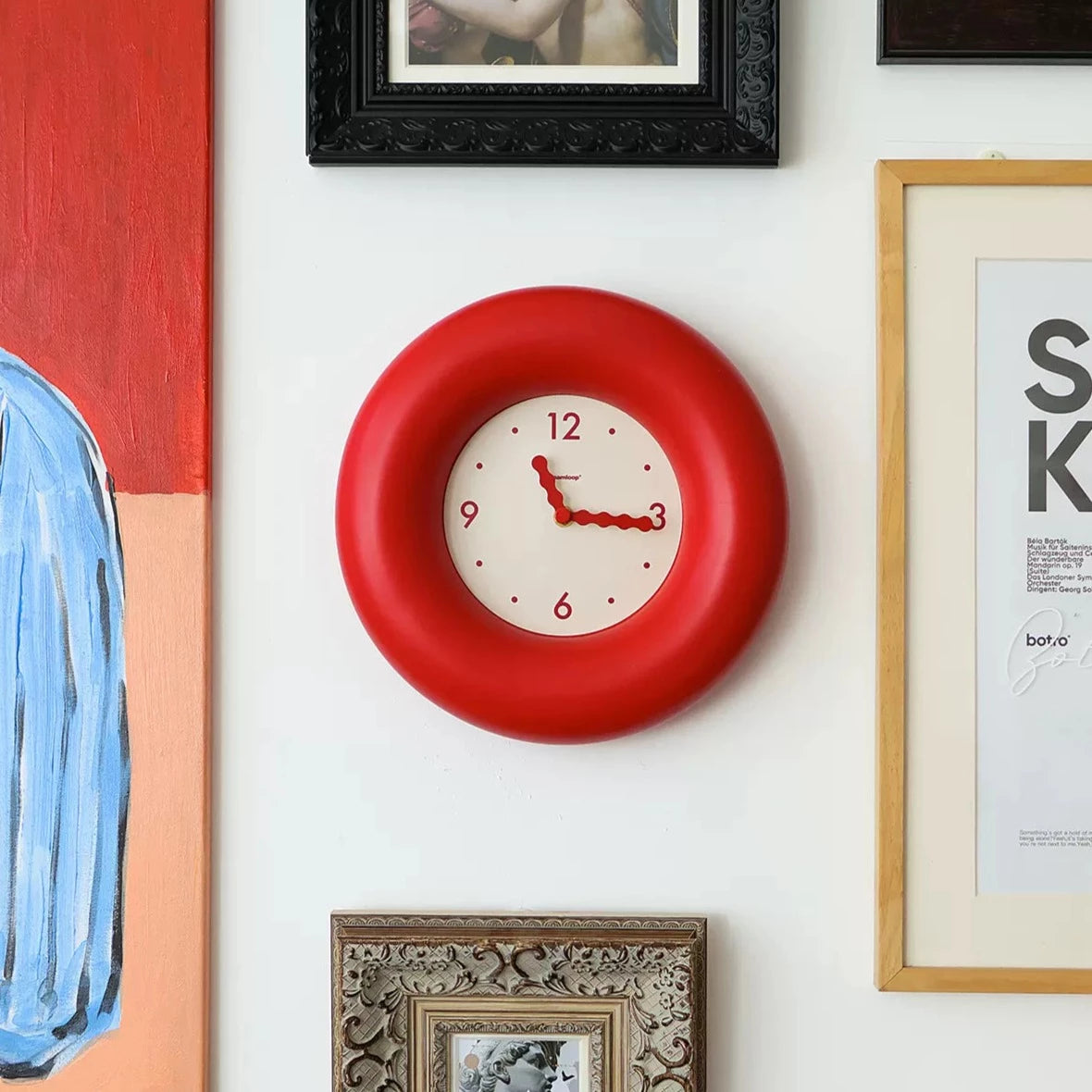 Botro - Bagel Clock