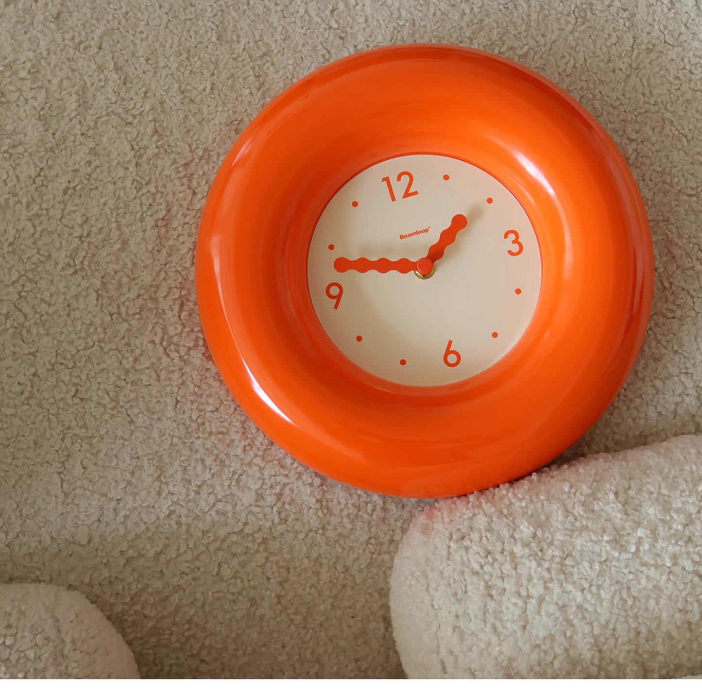 Botro - Bagel Clock