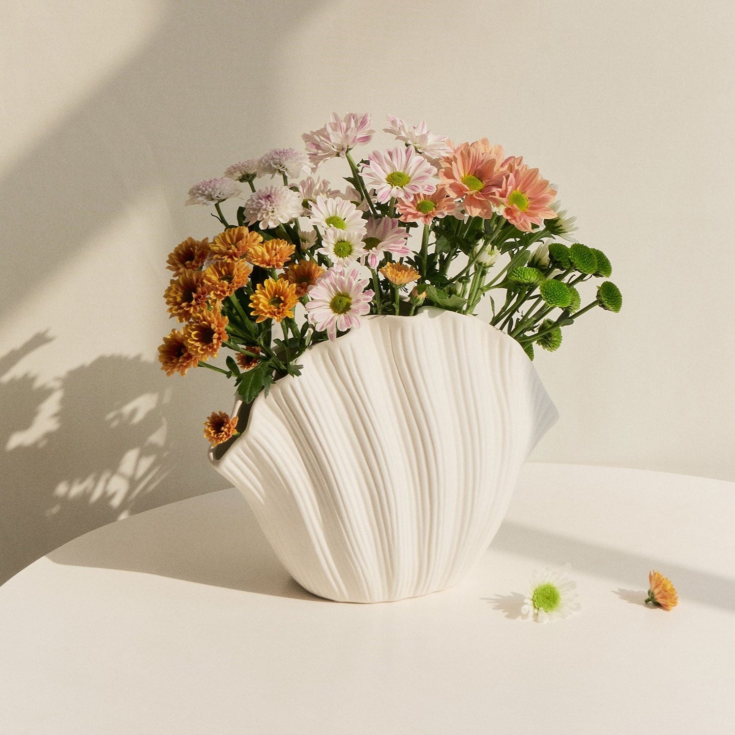 SRM Living - Shell Vase