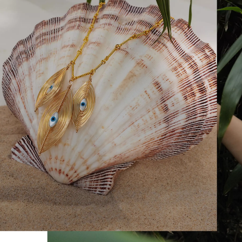 D.Studios - Lover's Eye Necklace