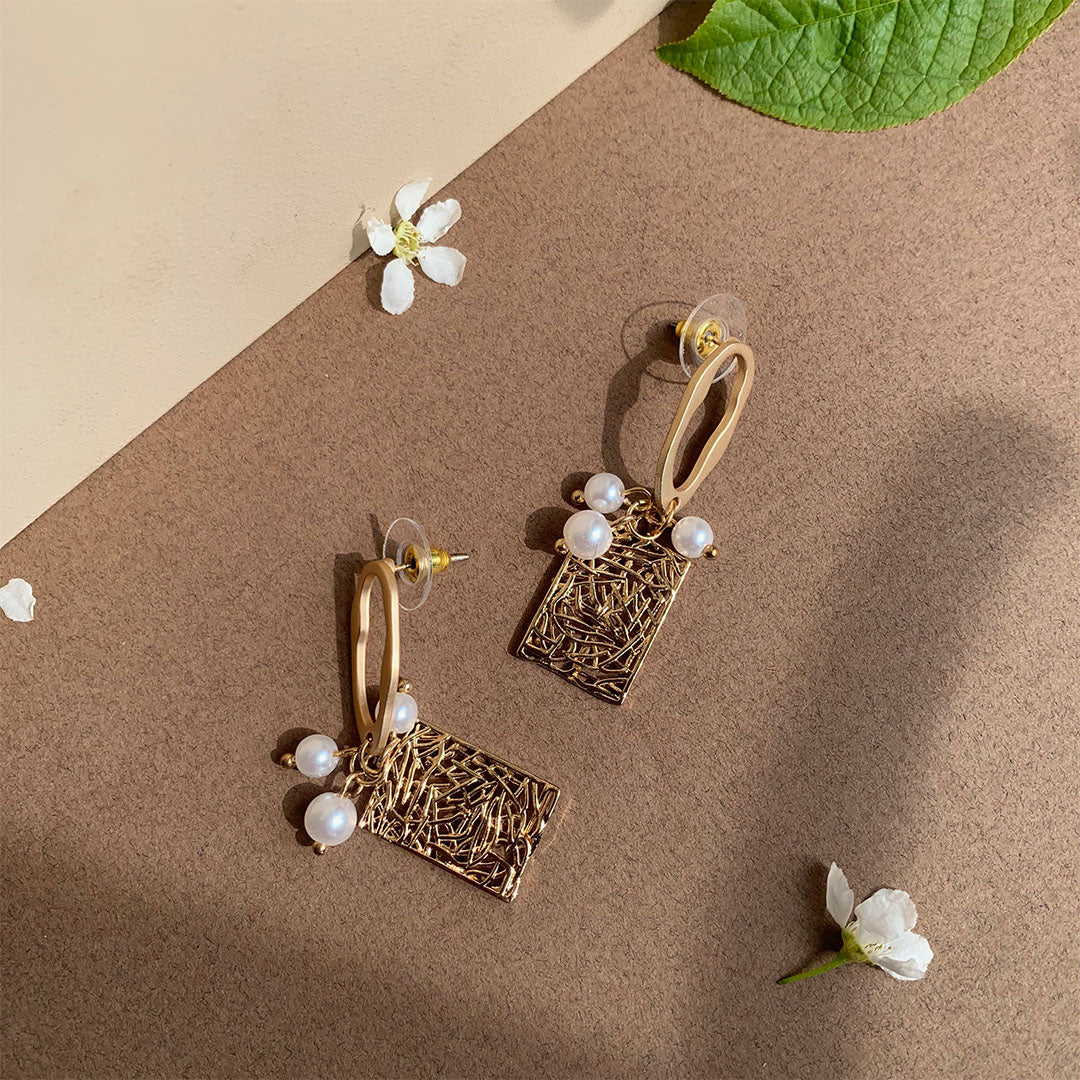 Delo's Nest Earrings