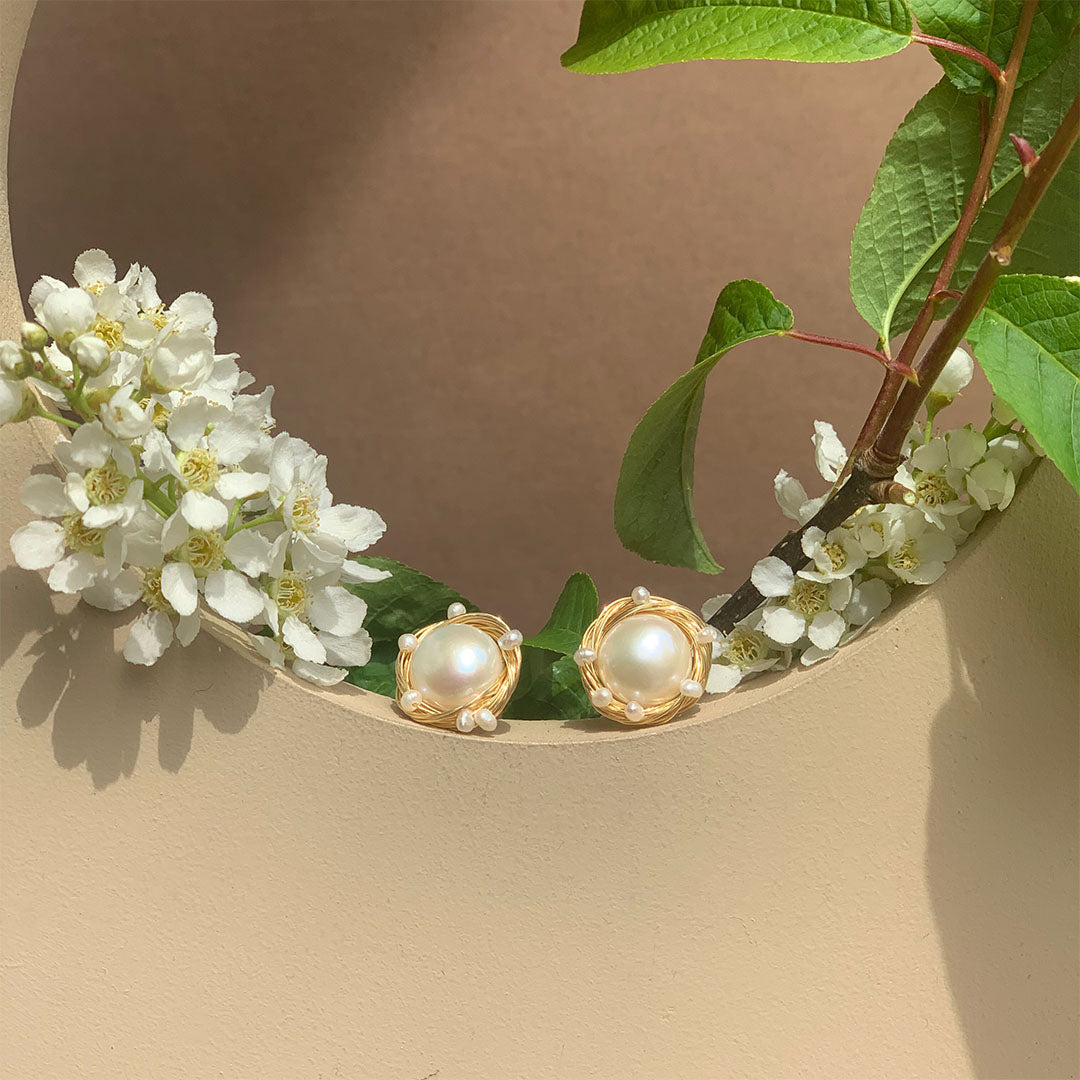 Demyan Stud Earrings