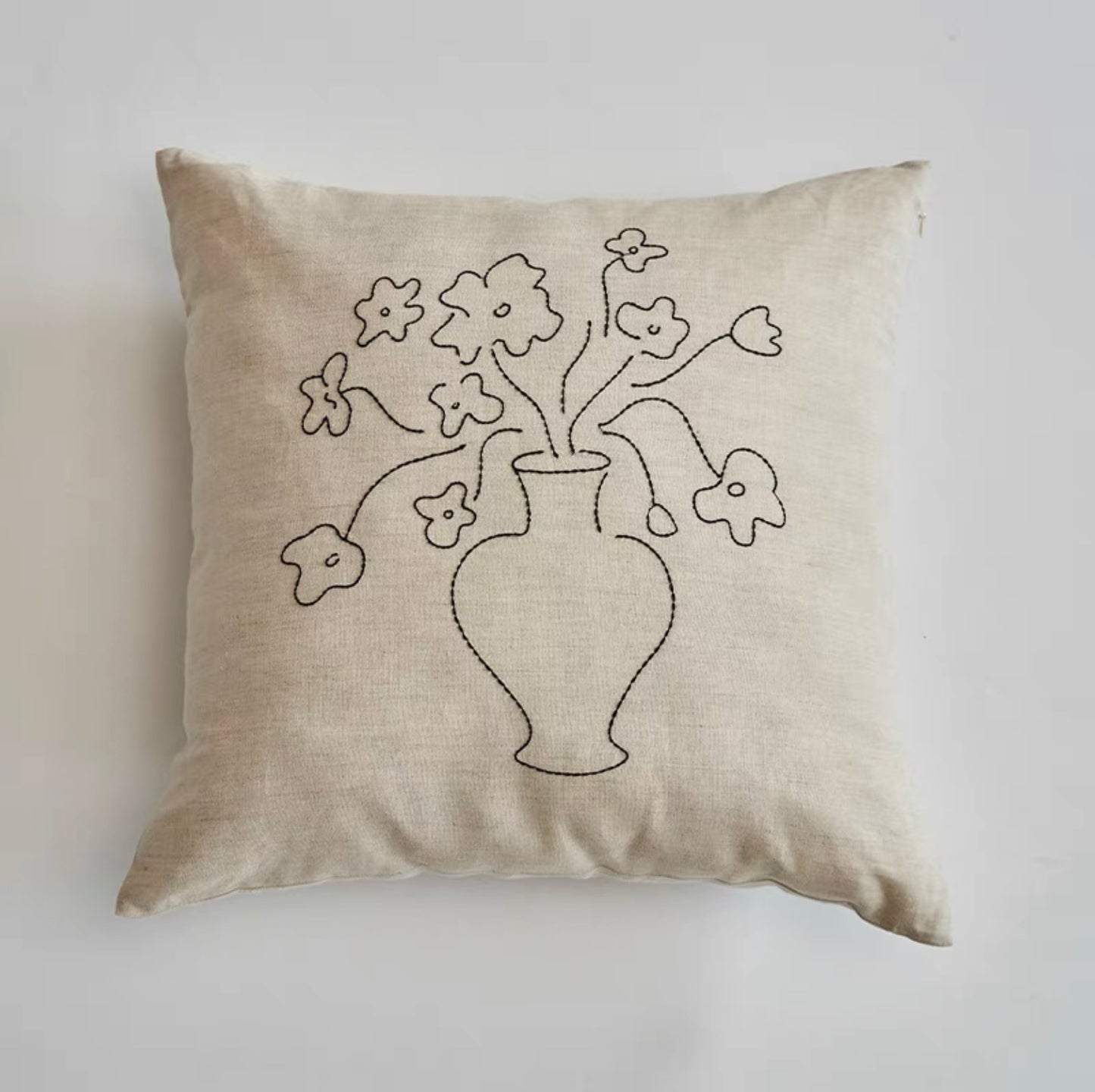 Momo - Vase Cushion Series