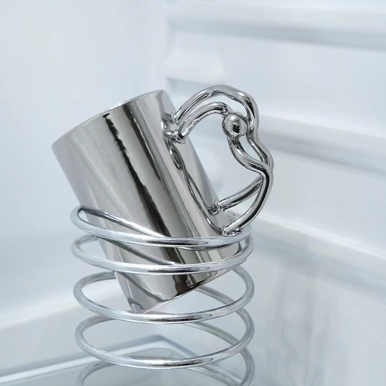 YE - Line Cup
