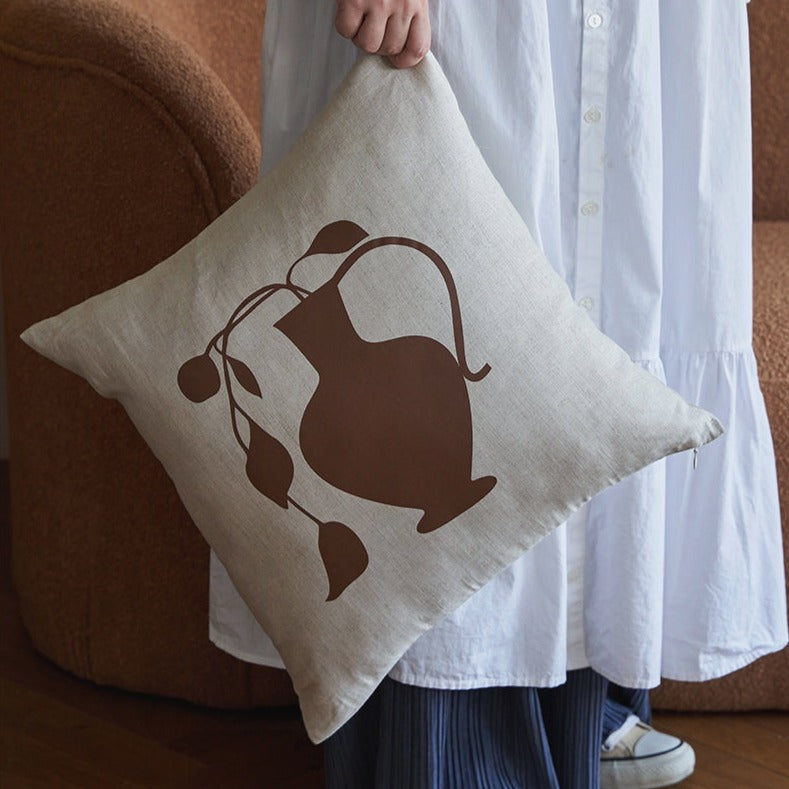 Momo - Vase Cushion Series