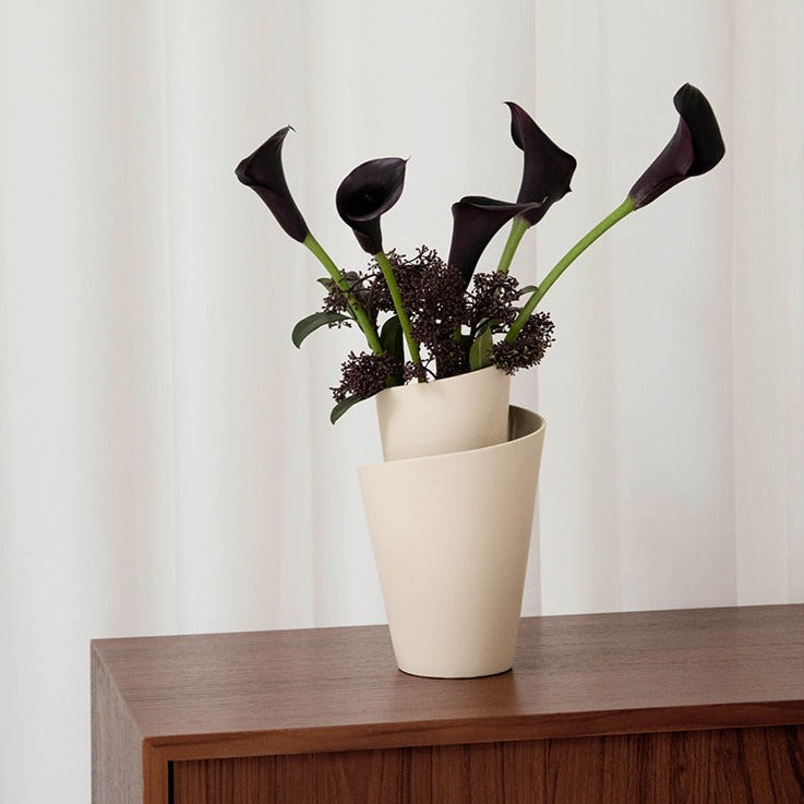 More - Swirl Vase