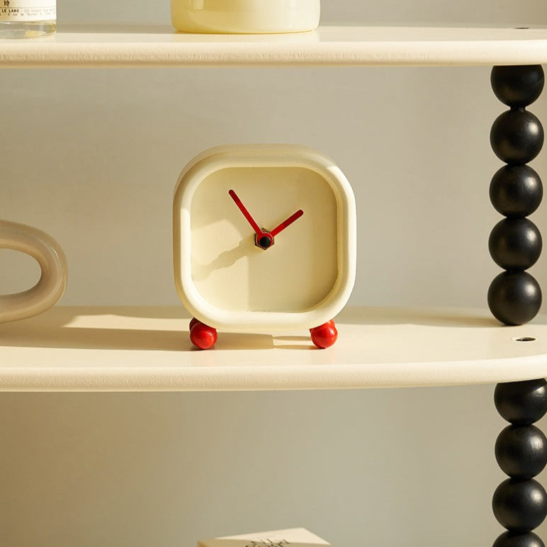 Momo - Mini Clock