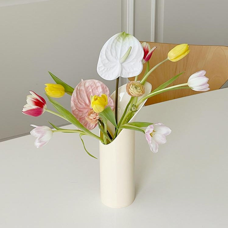 More - Bik Vase